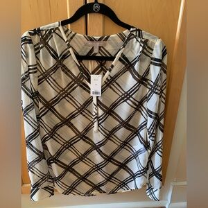 NWT! Banana Republic Sheer long Sleeve Blouse Size XS